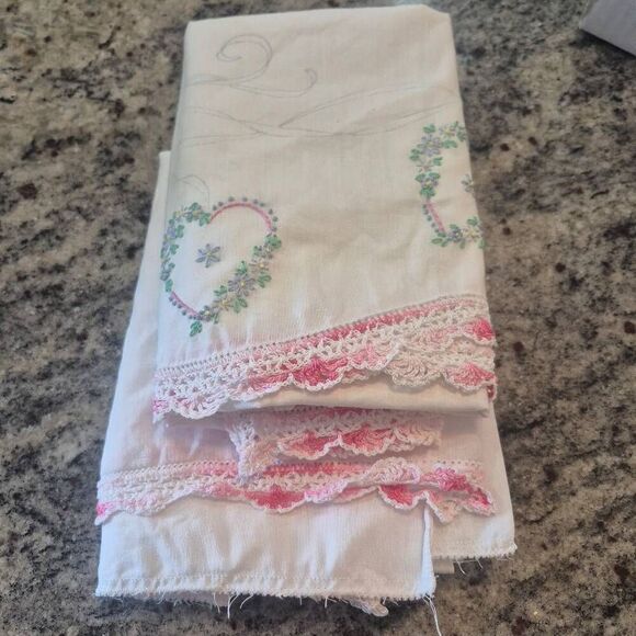 Pillowcases (2), White Cotton, Vintage Pink Variegated Crochet Heart Embroidery - Picture 1 of 12